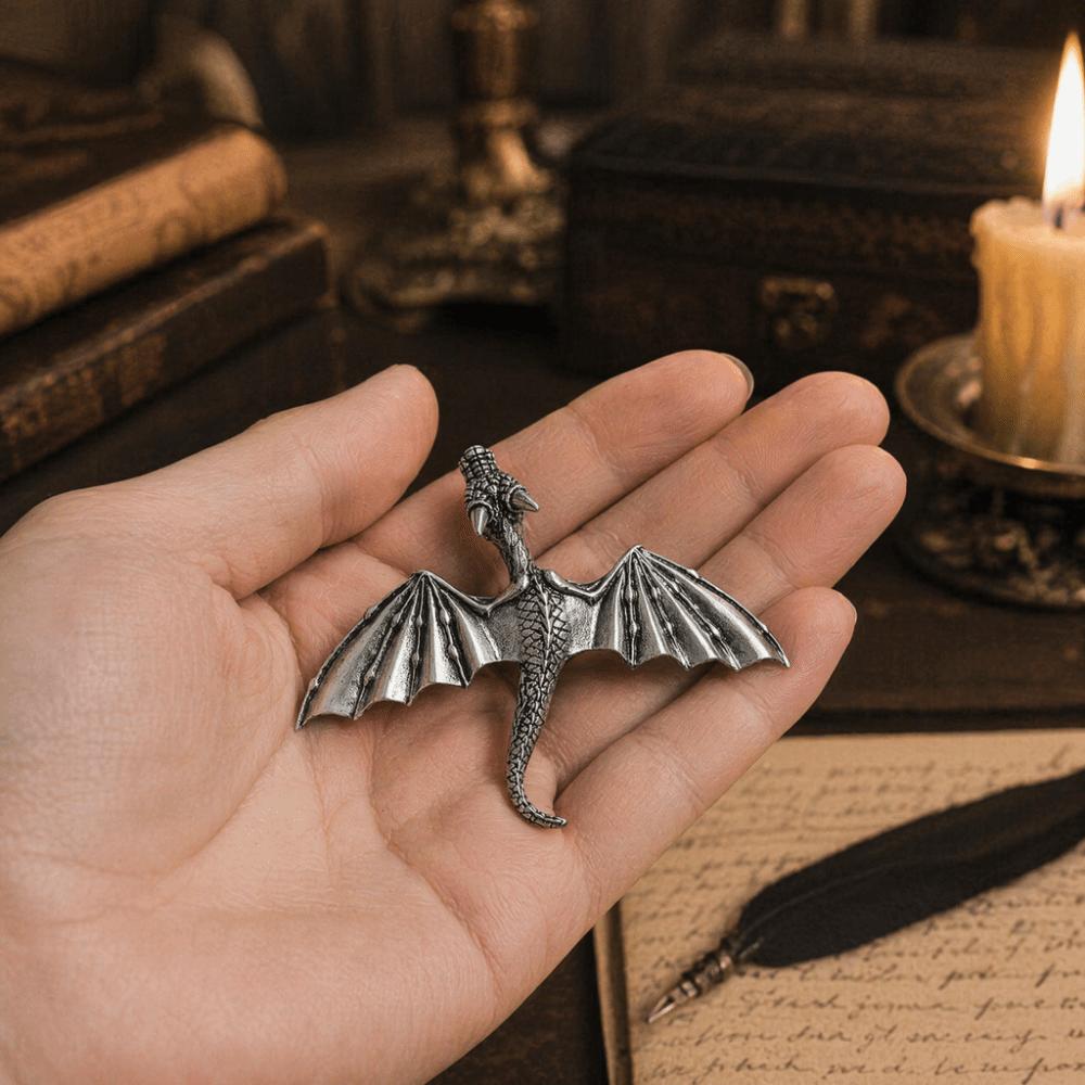 Unique Flying Dragon Hair Clip Elegant Retro Spring Clip Elegant Viking Dragon Hairpin Women