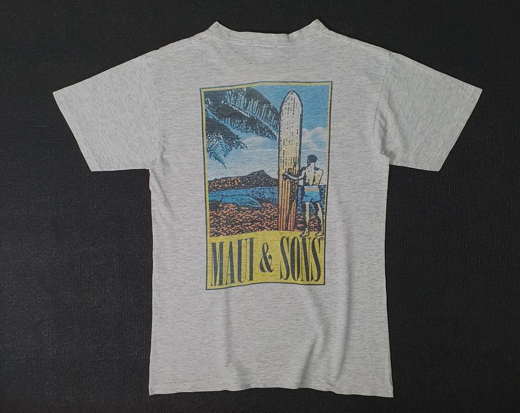 Vintage Maui and Sons 1990s Surf T shirt size Medium / 90s Hawaii Surfing surf Beach Skateboard Surfboarding T shirt