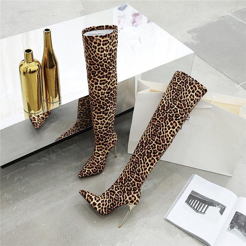 Женские сапоги на высоком каблуке, сексуальные сапоги в европейском и американском стиле, на тонком каблуке с острым носком и леопардовым принтом, большие размеры, эластичные сапоги