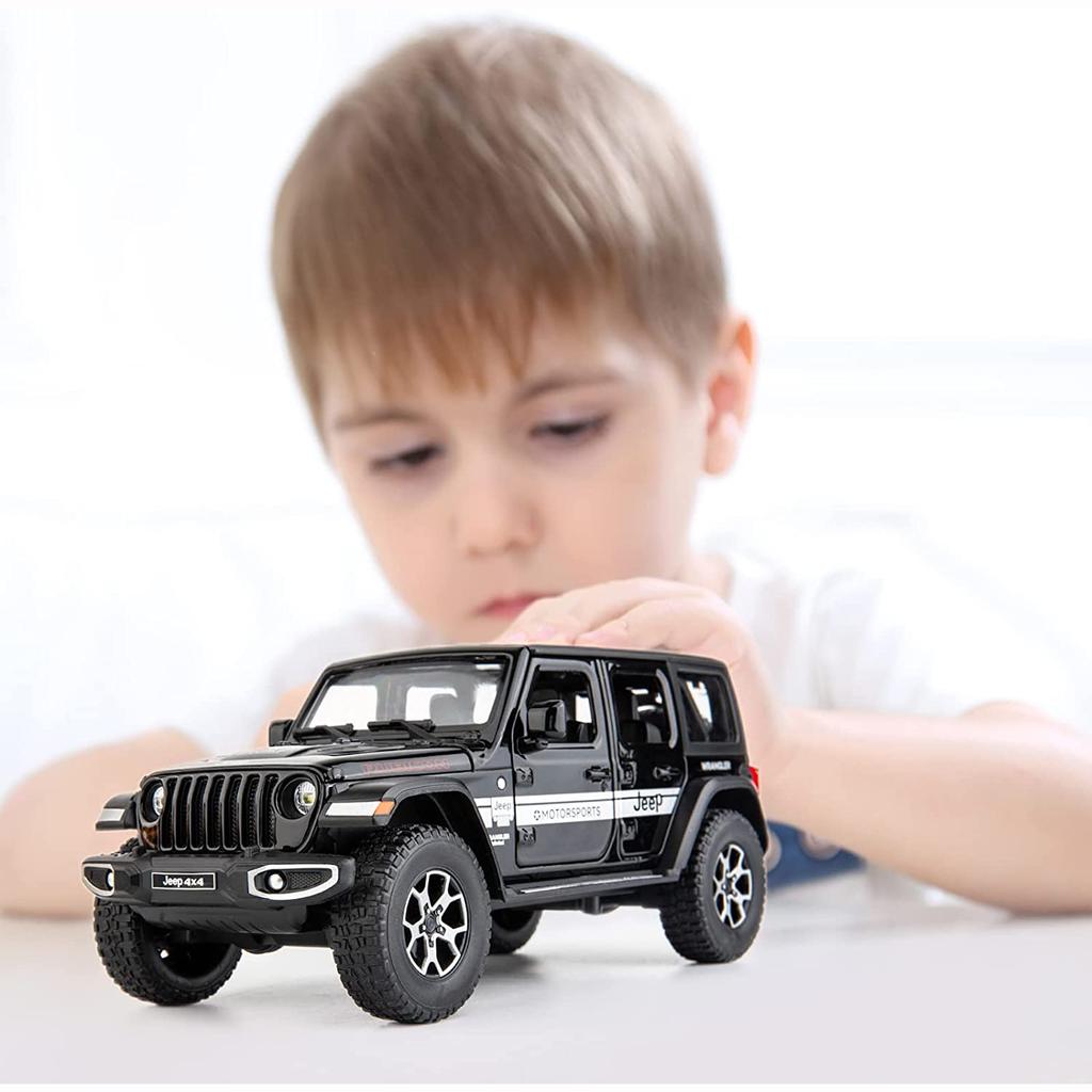 1/22 масштабная игрушечная машина для бездорожья, 7 дверей для Wrangler, литая под давлением модель игрушечного автомобиля, металлический сплав, детские транспортные средства с фрикционным приводом, двери открываются, свет и звук