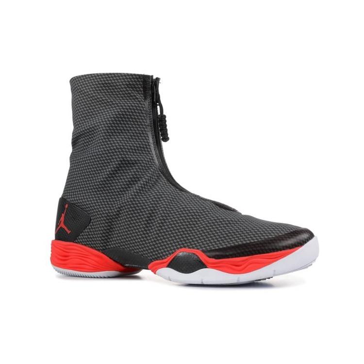 Jordan XX8 Карбоновое волокно 555109-020