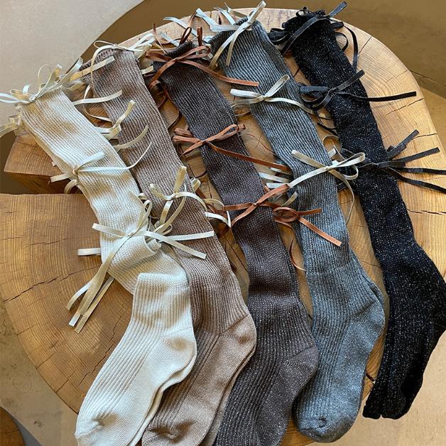 Balletcore Ribbon Tie-Up Ribbed Socks, Sparkly Lurex Knee High Slouch Socks with Bow Detail for Women Girls Y2K Lolita Fashion
