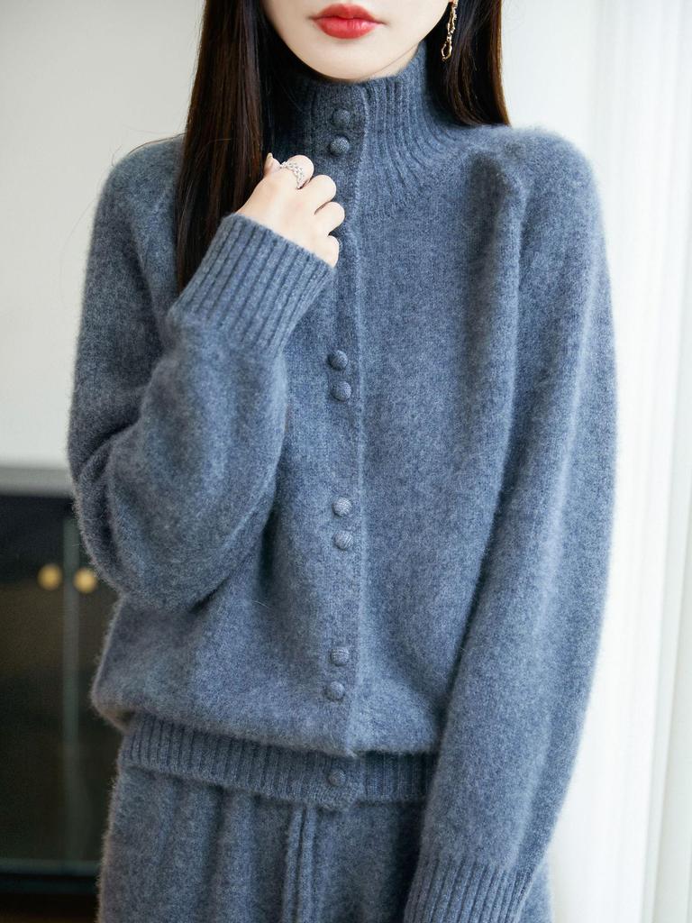 Women's Heavyweight Pure Wool Stand Collar Cardigan for Autumn/Winter
