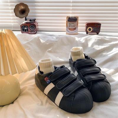 Кеды на платформе с ракушечным носком на липучках, немецкие тренировочные туфли женские, осень 2025, новинка, увеличивающие рост, универсальные спортивные и повседневные туфли с большим носком