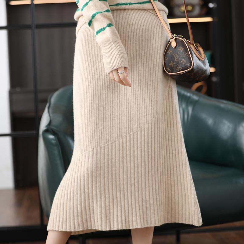 Женская юбка средней длины в полоску из 100% чистой шерсти: Универсальный, утягивающий, с высокой талией, облегающий бедра, длиной до колена, кашемировый трикотаж.