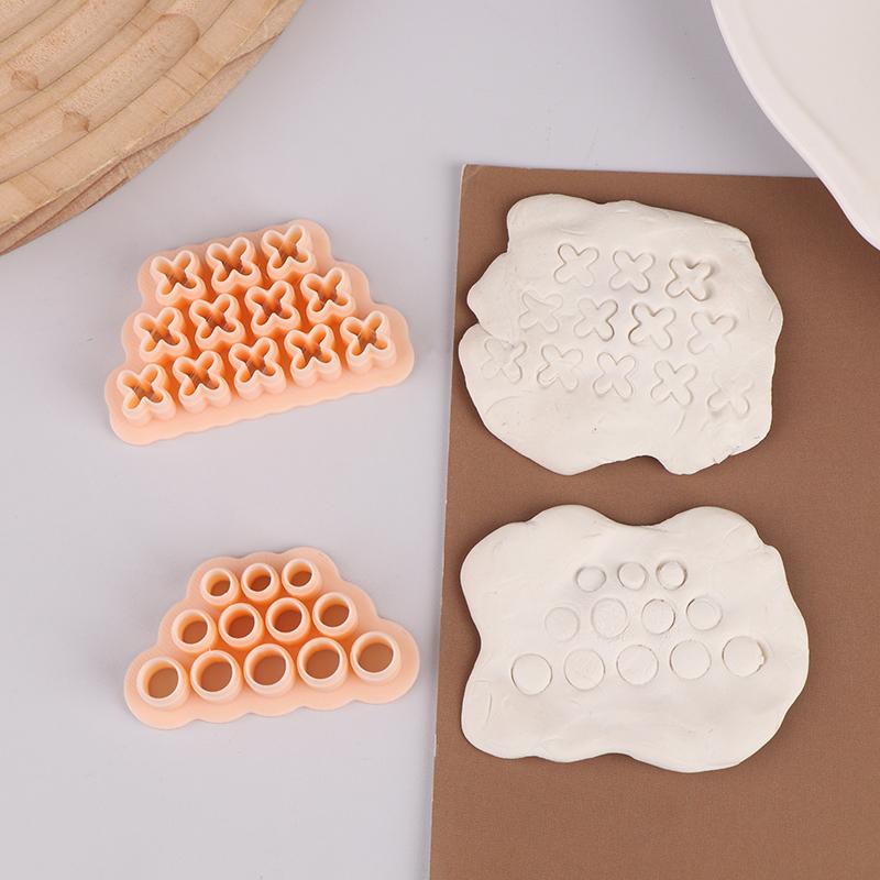 Mini Flower Leaf Petal Polymer Clay Cutters Clay Cutting Molds Diy Hand Tools For Earrings Jewelry Making Random Colour