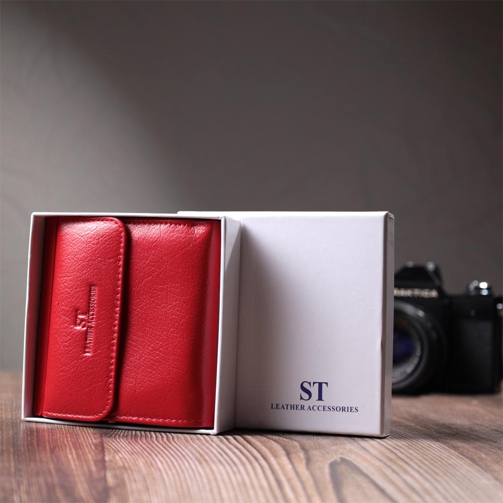 Medium Size Wallet for Women with Coin Pocket Outside Made of Genuine Leather ST Leather 22720 Red