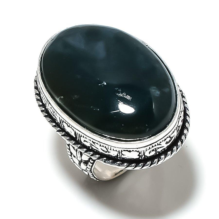 Кольцо из серебра 925 пробы с натуральным моховым агатом, размер 9 K8E63
