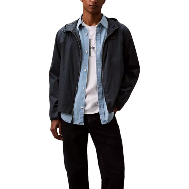 Calvin Klein Shirts Men's Blue Pointed Collar Moderate Denim 40BM796-450