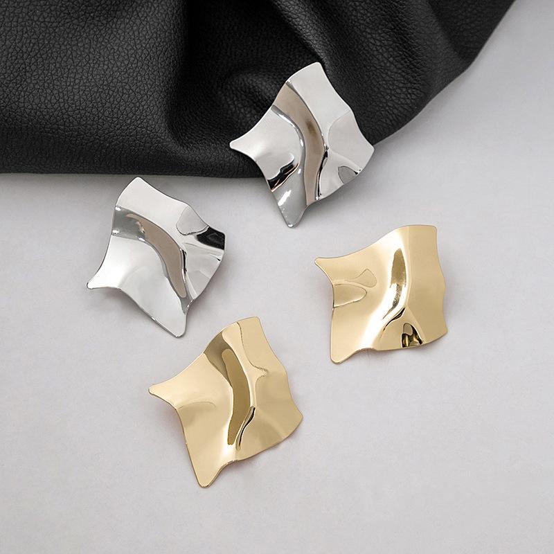 Metal Drop Earrings Irregular Pendants Earrings Twisted Geometric Personality Earrings For Women