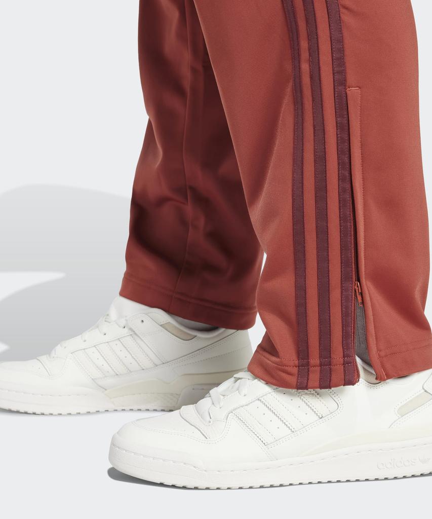 adidas Спортивные штаны Firebird - Красный / Jp2541