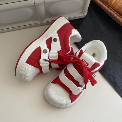 Туфли кэжуал с ракушечным носком женские осенние новая расцветка американские ретро кеды нишевые туфли женские с пряжкой уродливо милые туфли