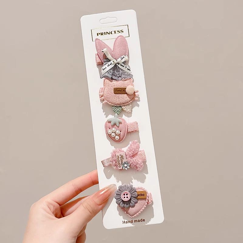 Retro Cute Baby Hair Clips – Gentle Fabric Flower Headwear for Girls