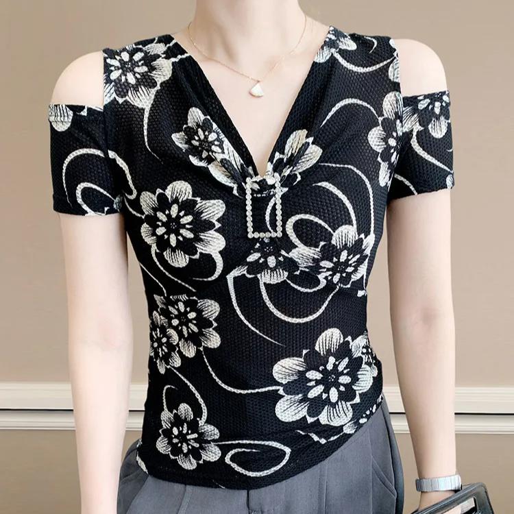 Летняя женская футболка с принтом цветов, с открытыми плечами, сексуальная, с V-образным вырезом, топы с горячими бриллиантами, шикарная, с коротким рукавом, модная блузка