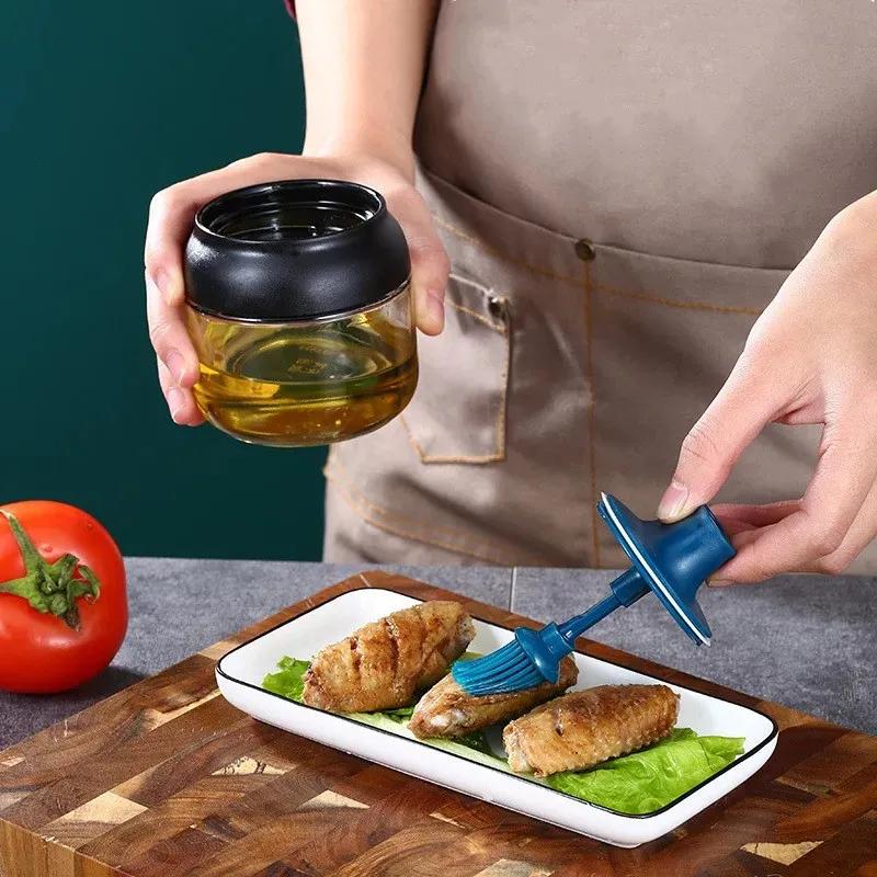 Glass Spice Storage Jar for Salt Sugar Pepper and Powder with Spoon Plastic Seasoning Bottle Salt Storage Box - Transparent Kitchen Supplies