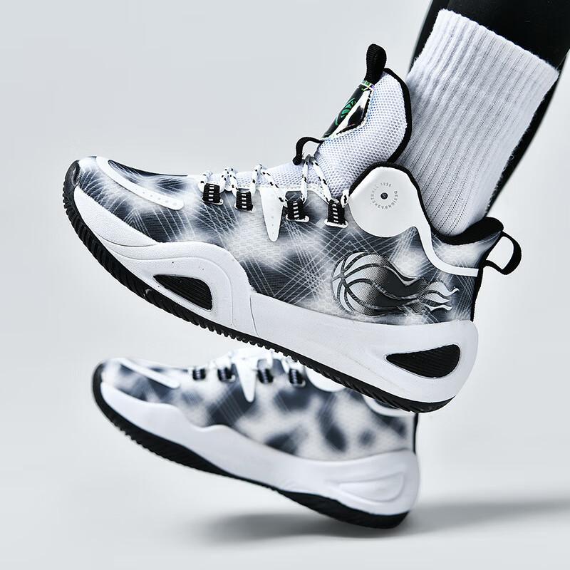 Мужские кроссовки для бадминтона 2025 новая летняя молодежная обувь с высоким верхом для бега амортизация нескользящая спортивная баскетбольная обувь кроссовки