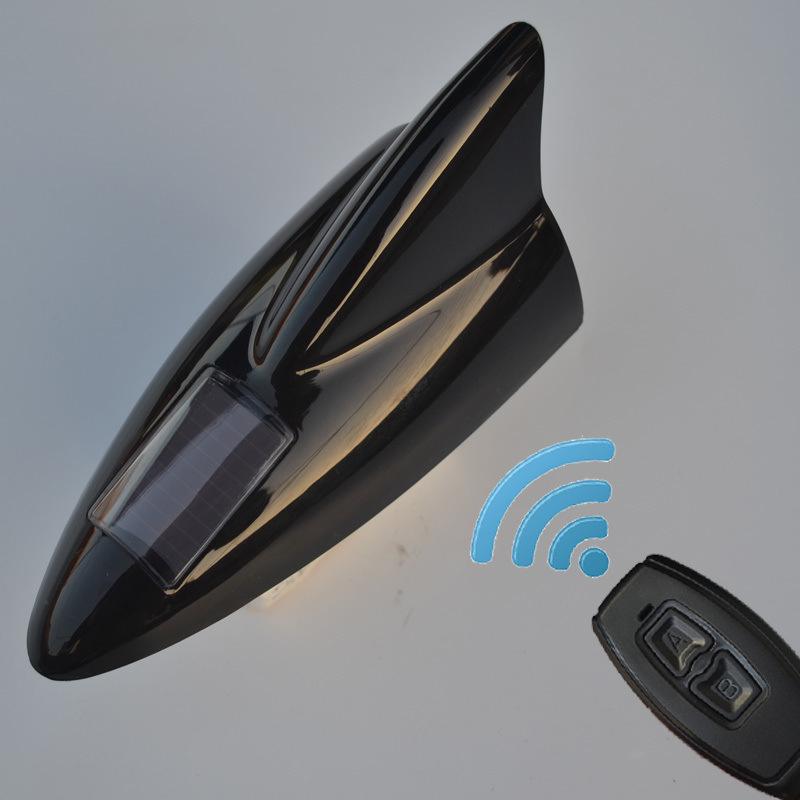 Разноцветный плавник акулы, автомобильная антенна на солнечной батарее, свет на крыше с магнитным хвостовым крылом