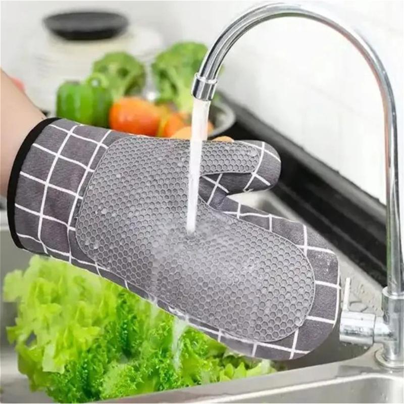 Baking Microwave Oven Heat-resistant Gloves, Hot Selling Oven Gloves, Heat-resistant and Heat-insulating Gloves