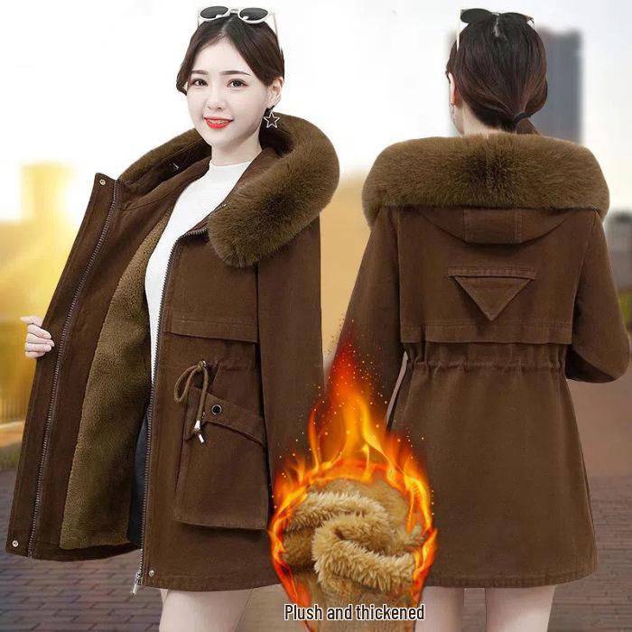 Женское зимнее бархатное пальто 2024 года: Приталенный крой, корейский стиль, меховой воротник, теплый, большой размер, средней длины.
