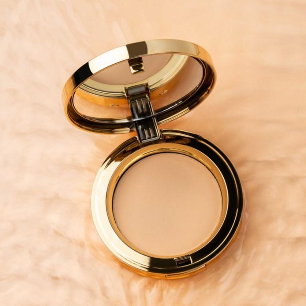 [Cover Queen] Oriental Gold Essence Powder Pact Refill, нет. 21 Кожано-бежевый, 1 шт.