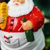 Santa Chef Statue Christmas Kitchen Ornament Resin Sculpture for Holiday Decor Funny Xmas Gift Festive Home Tabletop Decoration