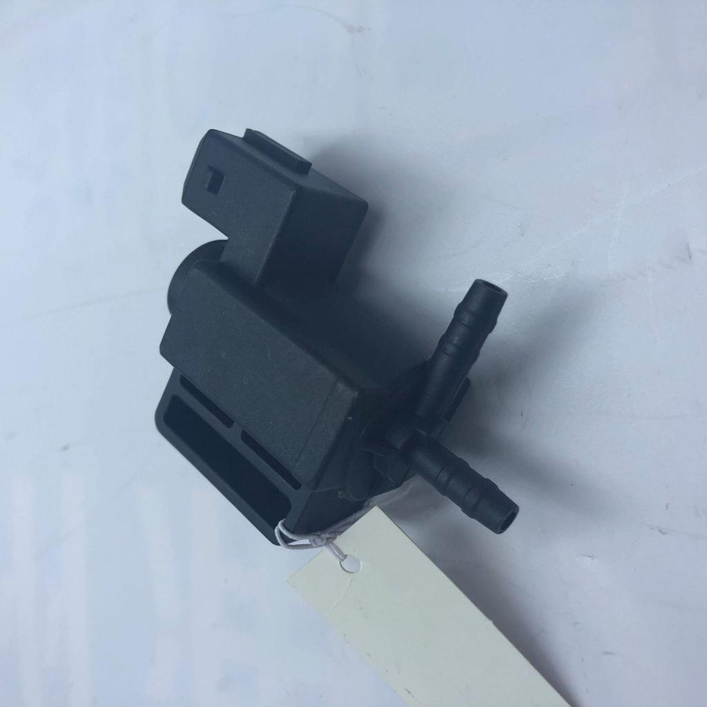 Mercedes-Benz Waste Recycling Valve for R129, W463, W202, W210, S202, S210 - Part 0025401897