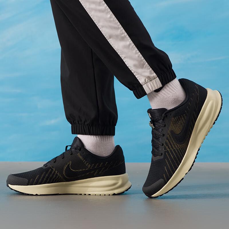 Nike Мужские кроссовки для шоссейного бега HM9594-010