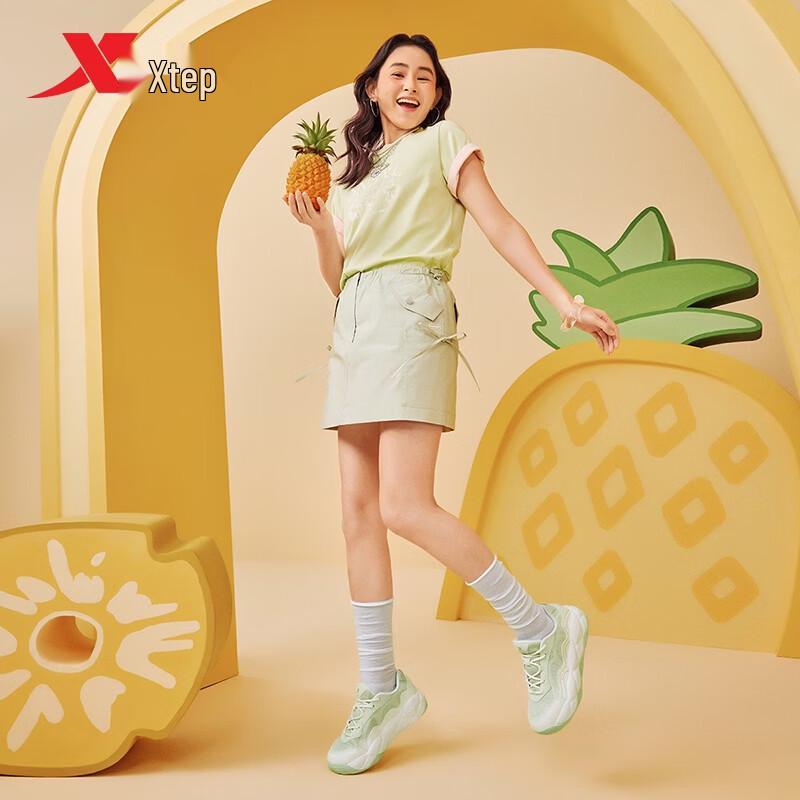 Xtep Women's 'Pineapple' Platform Casual Dad Sneakers