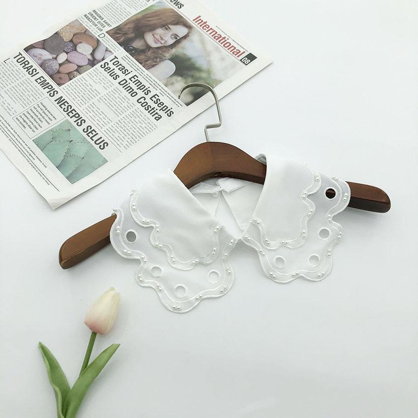 White Fake Collar for Women Shirt Blouse Necklace Candy Color False Collar Handmade Beads Detachable Sweater Collars Decor