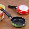 Изоляция Ручка Горшок для омлета Принадлежности для завтрака Сковороды для омлета с антипригарным покрытием Жареная сковорода
