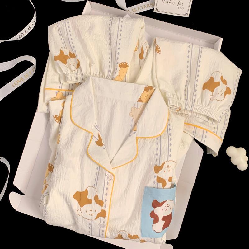 Летняя хлопковая пижама в клетку с цветочным принтом: Женский комплект из трех предметов с коротким рукавом в японском стиле - милая домашняя одежда в стиле интернет-знаменитостей.