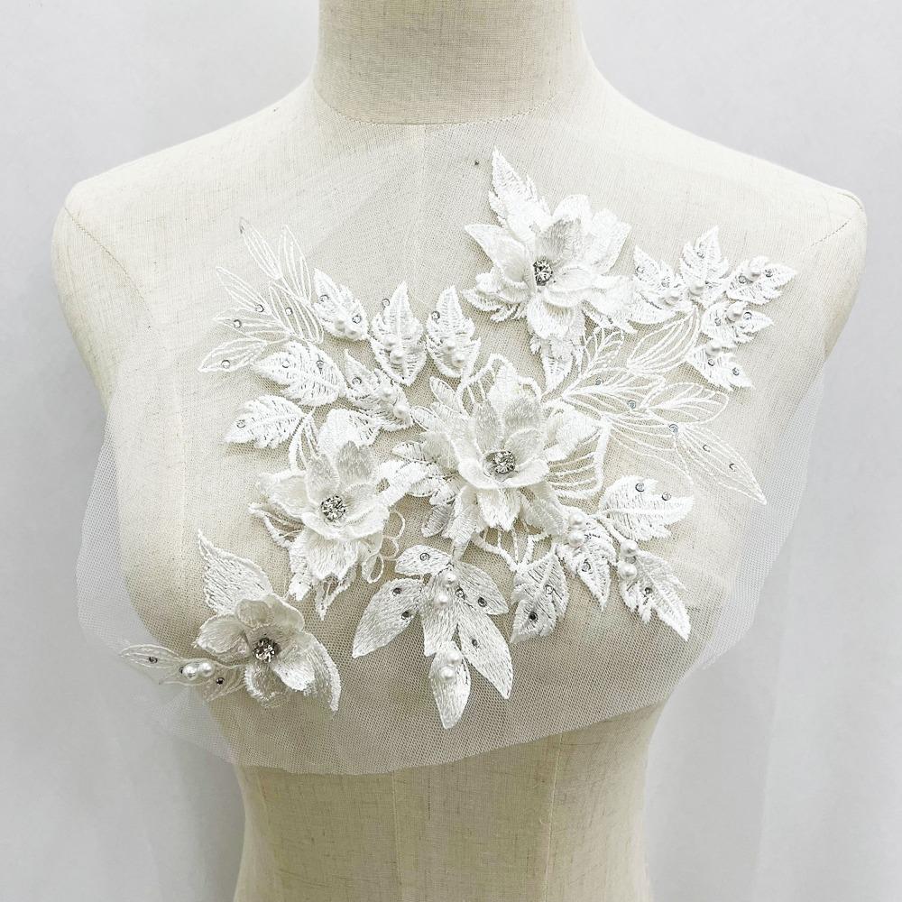 Пайетки Цветок 3D Вышивка Нашивки Ручная работа Кружевные ткани Аппликация Вышитые цветочные нашивки