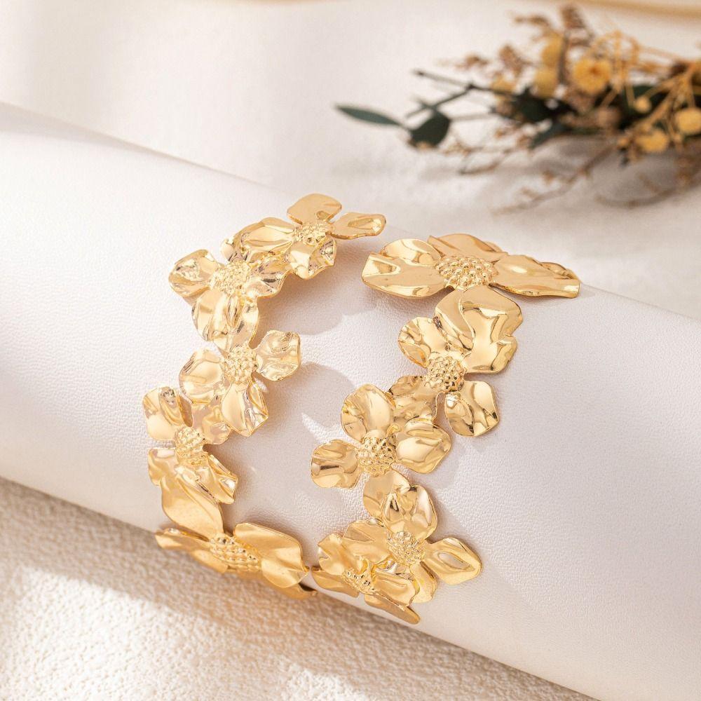 Metal Wide Open Bangle Gold Color Flower Bracelet Elegant Opening Arm Bracelet Women's Accessories