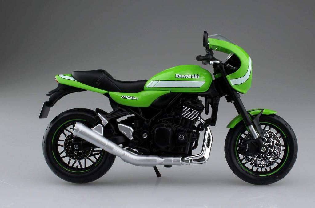 Maisto Completed Bike Kawasaki Z900RS Cafe Vintage Lime Green 1/12