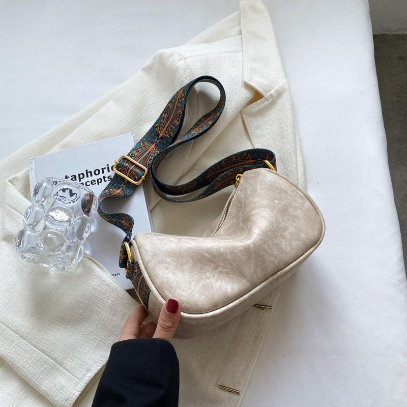 Summer Crossbody Bags for Women Vintage Fashion Trend Small Leather Design Pillow Shoulder Handbags and Purses CLE