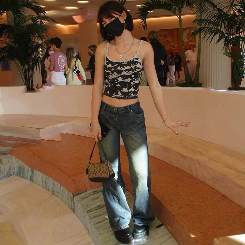 Футболка с готическим портретным принтом, эстетические укороченные топы Y2K, жилет с короткими рукавами, футболки в стиле Харадзюку, уличная одежда, белые подтяжки, женская одежда