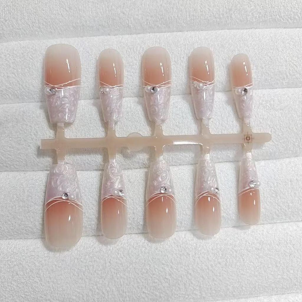 Набор из 10 штук типсов для французского маникюра S203 из перламутра - Средняя лестница, Чистый стиль