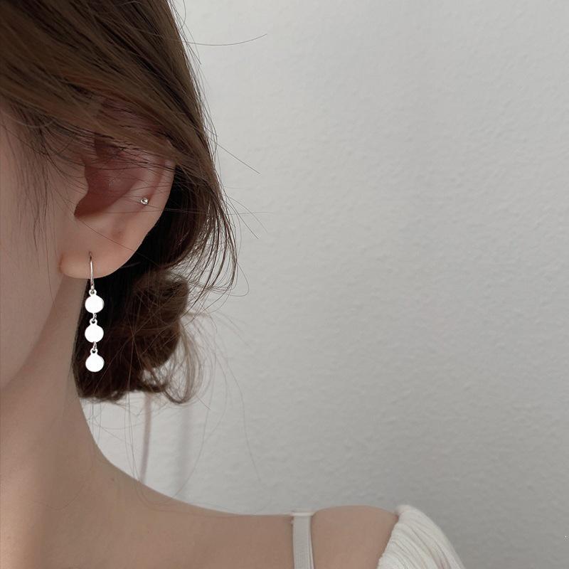 Серьги-кисточки из серебра S925 с гладким круглым диском для женщин - Стильный дизайн с длинным крючком