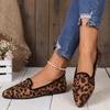 Модные женские туфли большого размера с леопардовым принтом 2024 года, лидер продаж, туфли на плоской подошве с острым носком в стиле ретро, повседневная обувь с неглубоким носком и мягкой подошвой для женщин