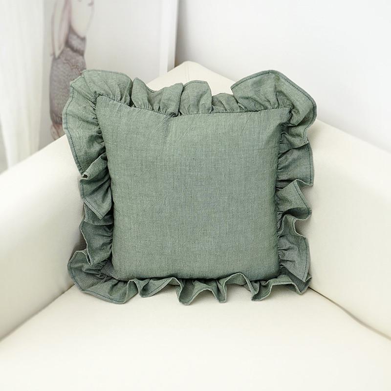 Полосатая хлопковая подушка с бантом и отделкой из помпонов для домашнего декора**