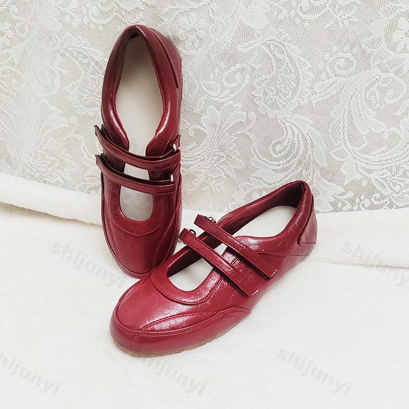 Модные женские балетки 2025 Осень Новая мода Винтажные туфли Мэри Джейн на плоской подошве Легкие Удобные Уличные Нескользящие Повседневные туфли
