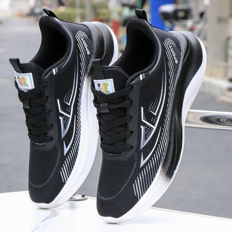 A variety of sizes to choose from, size 36 44 men's shoes, sports shoes, ultra-light soft-soled running shoes, student shock absorption