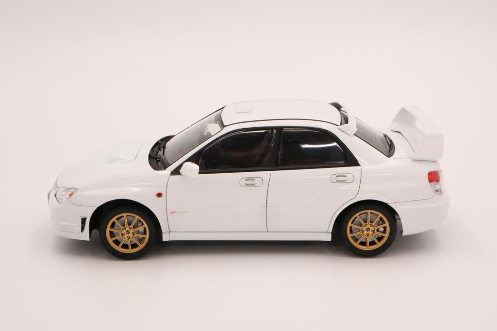 Inch Up Series Subaru Impreza Sedan WRX Sti specC Пластиковая модель 1/24 № 293
