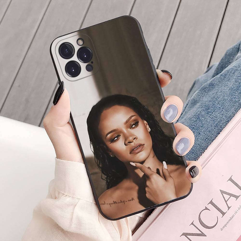 R-Rihanna Popular Singer Star Phone Case For IPhone 16 15 8 7 6 6S Plus X SE XR XS 14 11 12 13 Mini Pro Max Mobile Case
