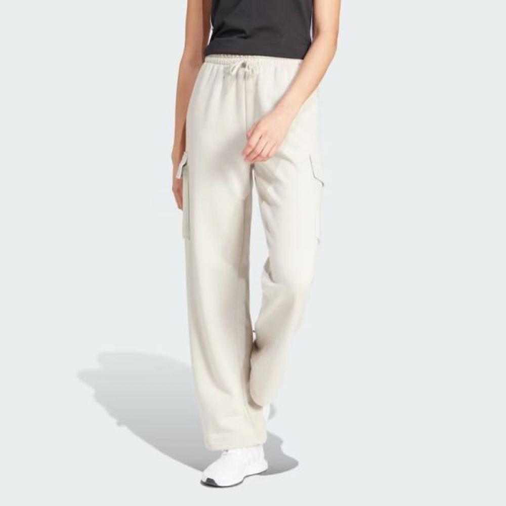 Adidas Women S eSSentialS Linear Fleece Cargo pantS Regular Fit Cotton trouSerS
