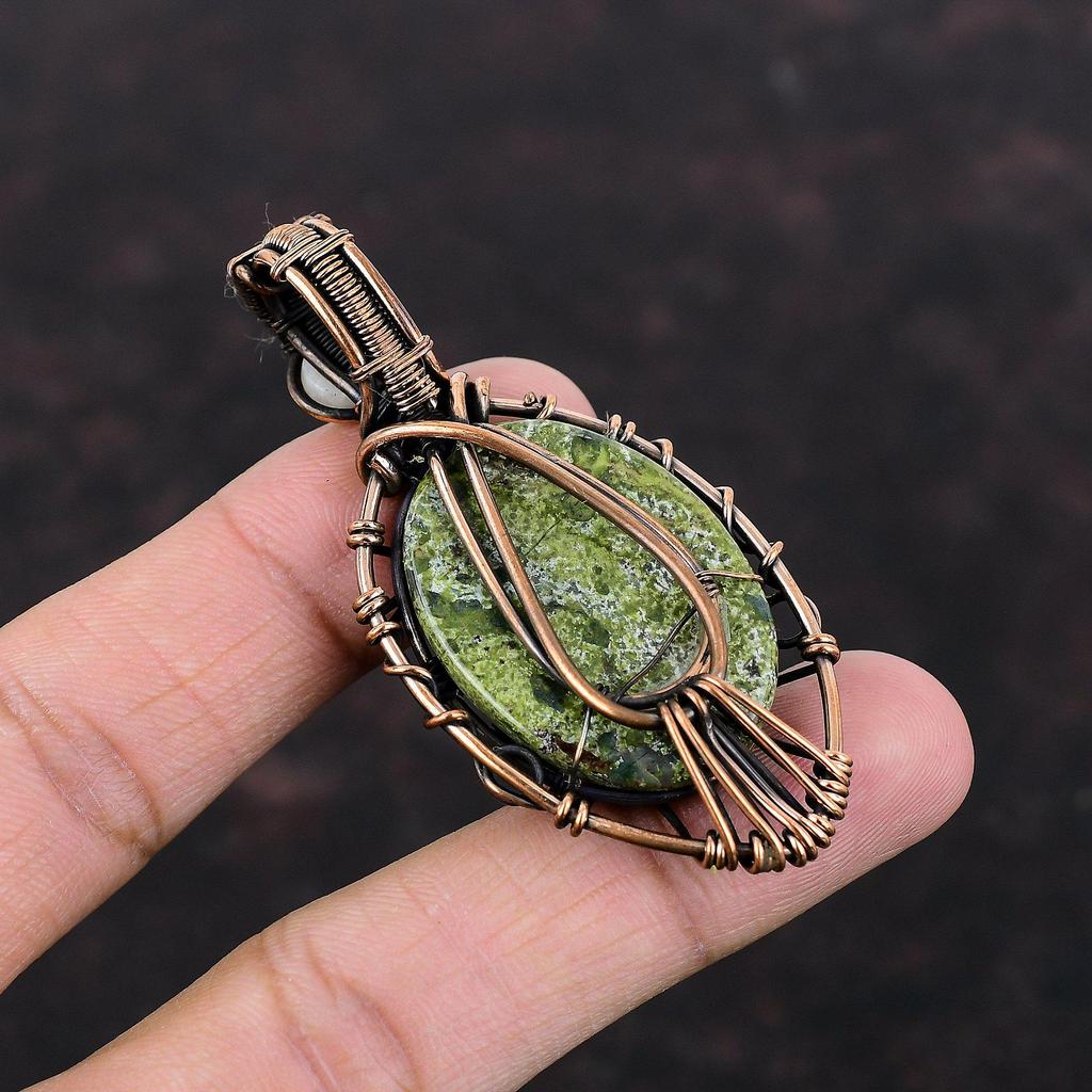 Подвеска с кровавым камнем сглаза дракона, медная проволока, кулон с радужным лунным камнем, кулон ручной работы, кулон с драгоценным камнем, подарок на годовщину