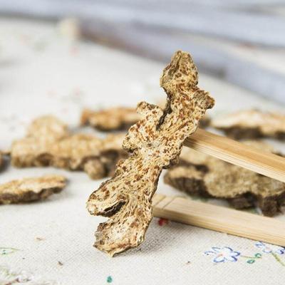 100г (3,5 унции) Органическое сушеное корневище Atractylodes Lancea Cang Zhu