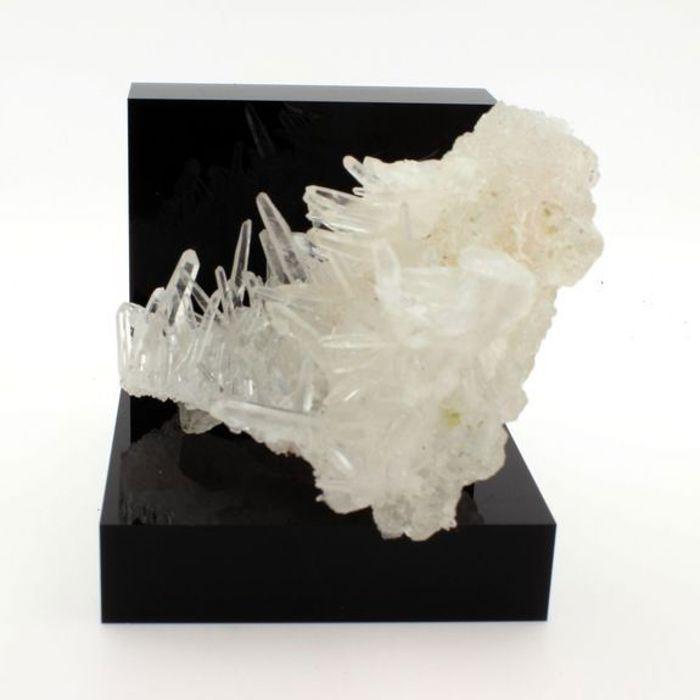 Fluorite + Quartz 1520.1 carats