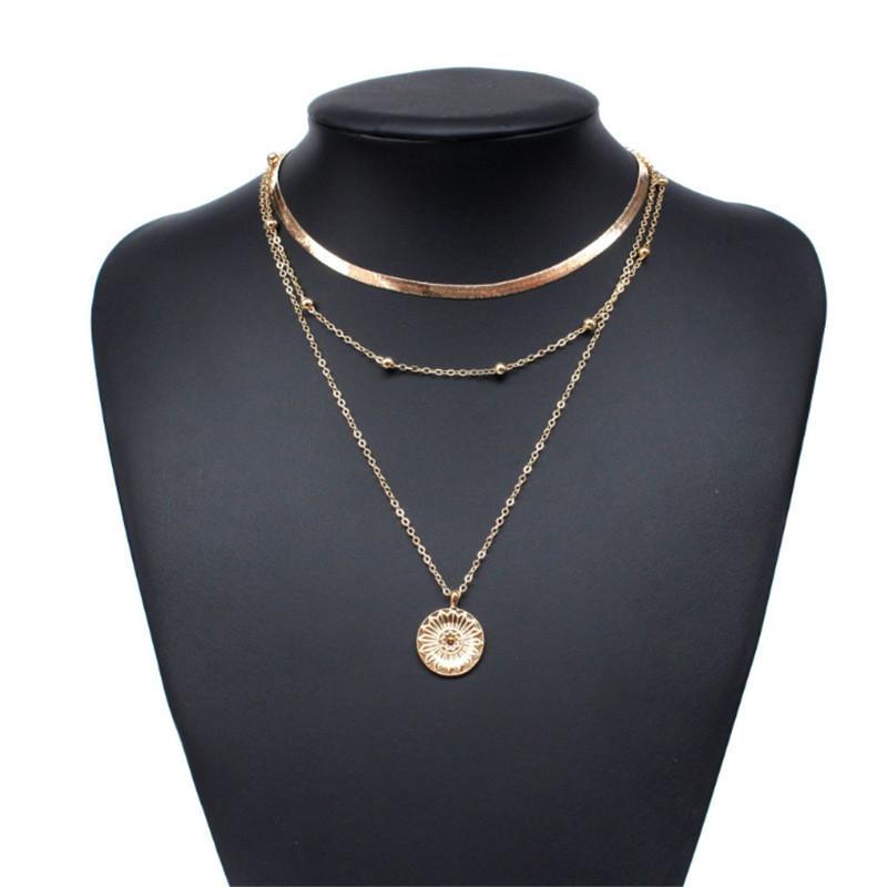 Minimally Designed Multi-layer Pendant Necklace, Fashionable And Personalized For Women, Featuring Gold Beads, Circular Blades, And Necklaces