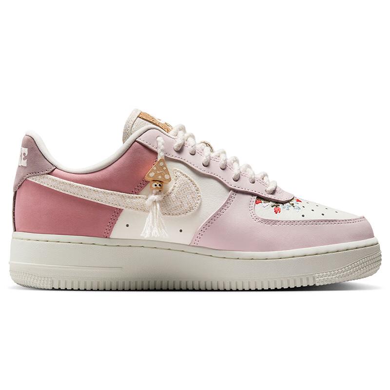 Nike Женские кроссовки Air Force 1